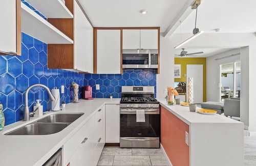 Vista Norte House | 'Orange Dream' Palm Springs Poolside Paradise!