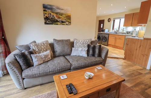 Fourstones Near Bentham Cottage | ORCABER FARM RETREAT, character holiday cottage in Austwick