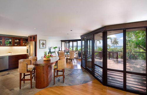 Lanikai House | Orchid House - Pool and Endless Ocean views!