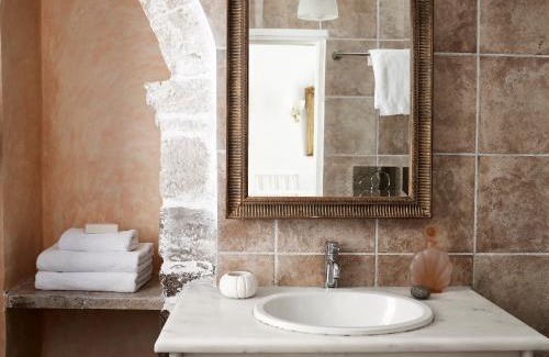Hydra Hotel | Orloff Boutique Hotel