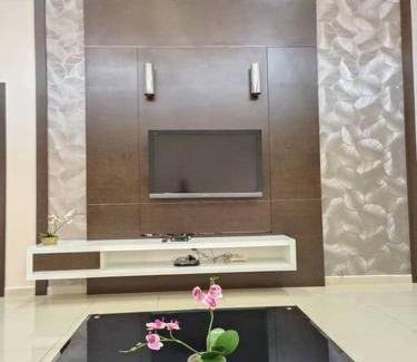 Kluang Villa | Oro Homestay