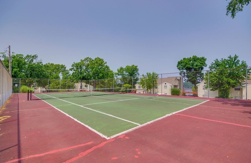 Osage Beach Apartment | Osage Beach Condo w/Private Deck & Lake Views!