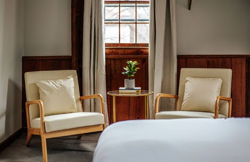 Spottswood Bed & Breakfast | Osceola Mill is a B&B inn located in the Shenandoah Valley 20 minutes from Lexington and Staunton.