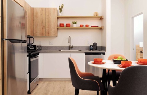 Las Vegas Apartment | Otonomus Hotel - Las Vegas