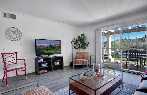 Palm Springs Apartment | Our Mesquite-Refreshed 1st floor nature preserve & mtn view condo!