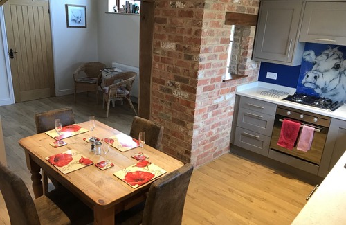 Pointon House | Out Back and Beyond, very rural, just the place to 'get away from it all'