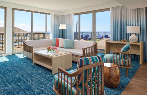 Waikiki Hotel | OUTRIGGER Reef Waikiki Beach Resort