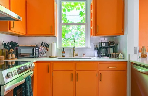 Short North House | Over 4 500 Reviews Prime Location Parking Free