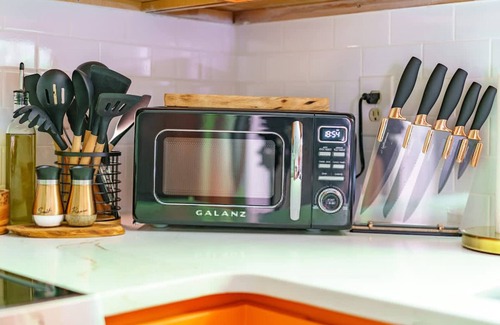 Short North House | Over 4 500 Reviews Prime Location Parking Free