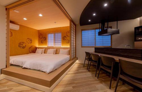Sasebo Apartment | 【Oyado街】宿泊者限定!貸切クルーザー・SUPツアー 別荘感覚で新築一軒家貸切ハウステンボス近く