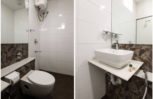 Warangal Hotel | OYO 17316 Radika Residency