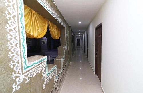 Bhopal Hotel | OYO 23305 Saaaj Resorts