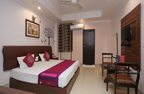 Rudrapur Hotel | OYO 3697 Hotel Rivieraa