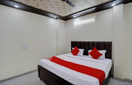 Ghaziabad Hotel | OYO Flagship Evergreen Tower Hotel