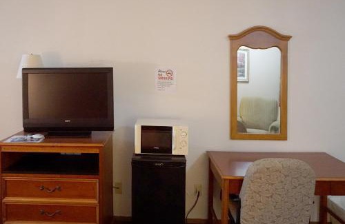 Altus Hotel | OYO Hotel Altus N Main St