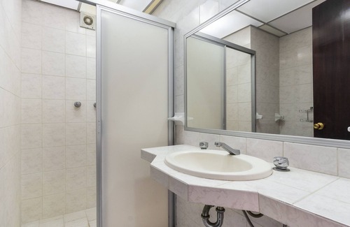 Martinez de La Torre Hotel | OYO Hotel Casa Blanca