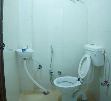 Bareilly Hotel | OYO Hotel Satrang