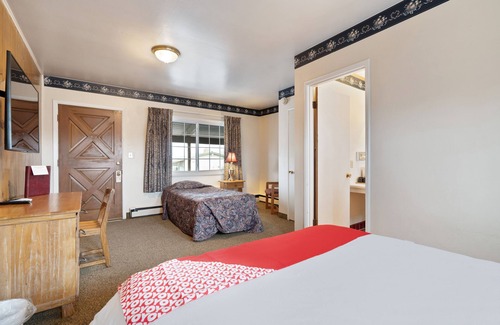 Burns Hotel | OYO Silver Spur Burns Hwy 20