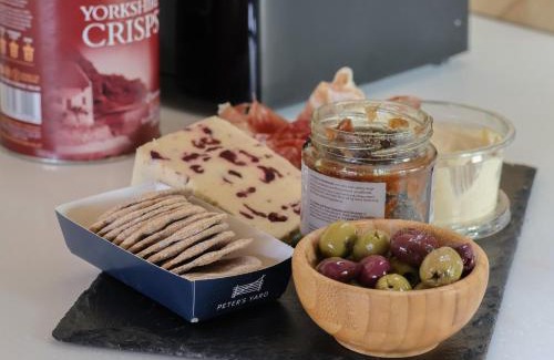 Yockenthwaite House | Oyster Catcher