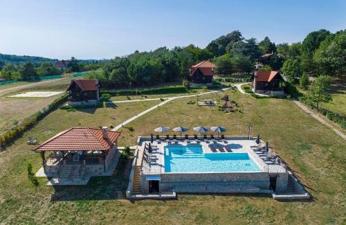 Mladenovac Resort | Ozoni & Spa