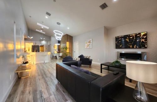 Las Vegas Apartment | P-Chic Scandinavian Escape, Near Strip & Downtown