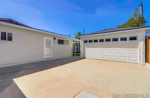 North Pacific Beach House | Pacific Beach Gem Walk to Law Street Beach
