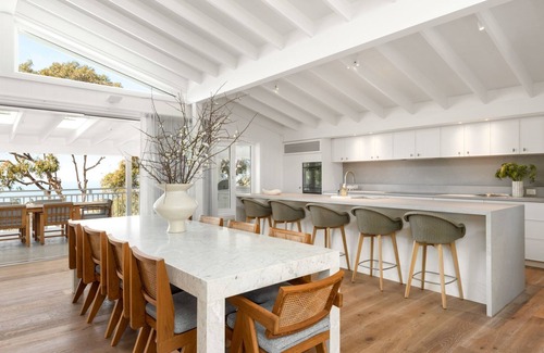 Palm Beach House | Pacific View by Palm Beach Holiday Rentals