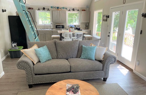 Counce Cabin | Paddlefish on the Tennessee River