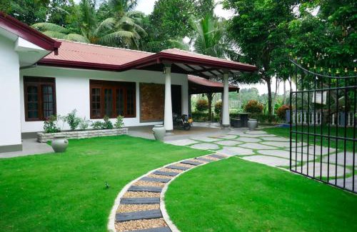 Wanchawala House | Paddy Greens Villa Unawatuna