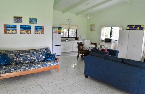 Tapere of Titikaveka House | Paere House, Snorkeling Heaven