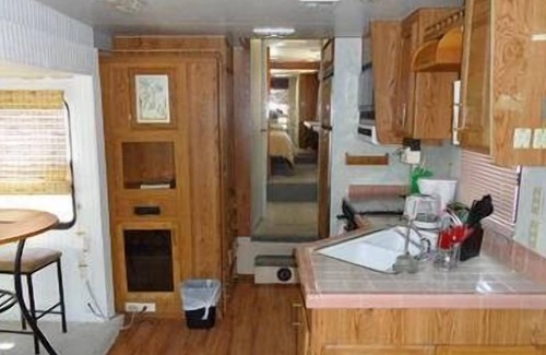 Pahrump House | Pahrump RV Park & Lodging