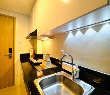 San Bartolome Apartment | Pahuway Suite