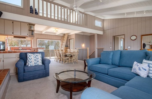 Watsonville House | Pajaro Dunes Beach Paradise! Relaxation and fun awaits!