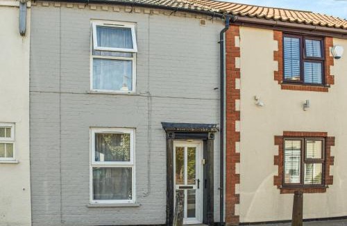 Lowestoft House | Pakefield Seaview Cottage