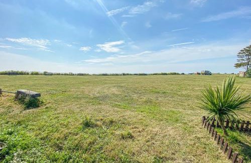 Lowestoft House | Pakefield Seaview Cottage
