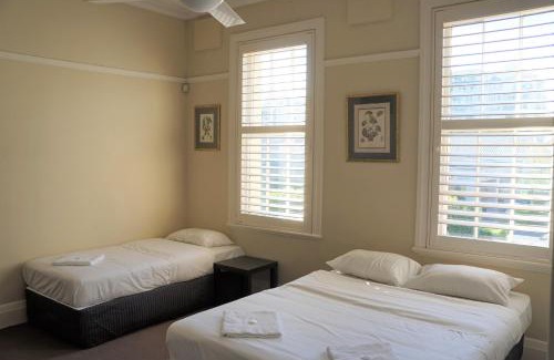 Mortlake Hotel | Palace Hotel Mortlake Sydney