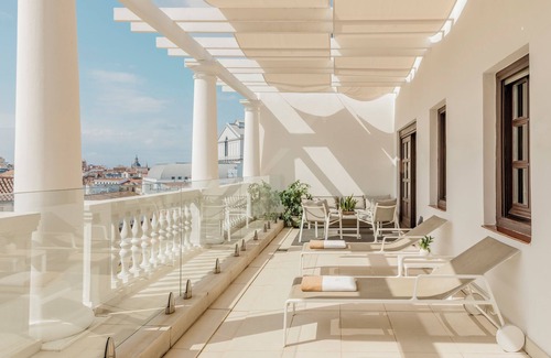 Palacio Hotel | Palacio de los Duques Gran Meliá - The Leading Hotels of the World