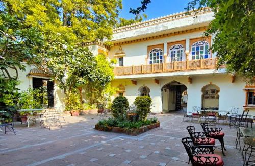 Kota Hotel | Palkiya Haveli - Heritage Hotel