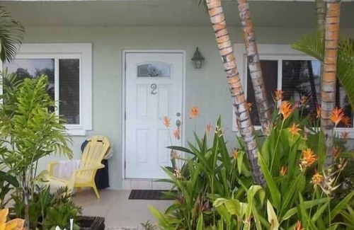 Ilexhurst Condo | Palm Cay 2: 3 Min Walk to Beach and Shared Heated Pool