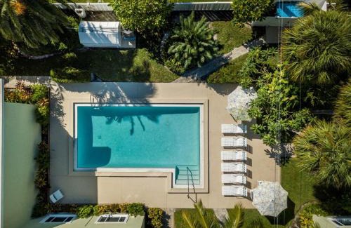 Ilexhurst House | Palm Cay 6