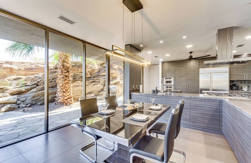 Cahuilla Hills House | Palm Springs Retreat w/Private Pool & Jacuzzi