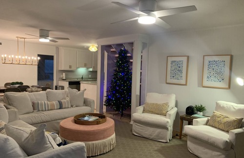 Edisto Island House | PALMETTO BOULEVARD, EASILY ACCOMMODATES 2 FAMILIES, STEPS FROM THE BEACH!