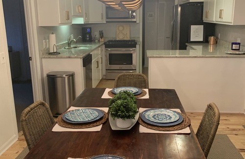 Edisto Island House | PALMETTO BOULEVARD, EASILY ACCOMMODATES 2 FAMILIES, STEPS FROM THE BEACH!