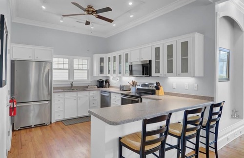 Ocean Point House | “Palmetto Moon” at 29 Ocean Point|Exclusive Ocean Point Community|Two Living Areas|Two Decks and .