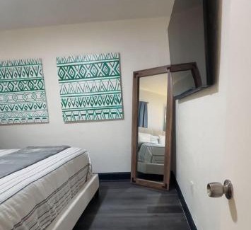 Coral Terrace Apartment | Palms Paradise by Coral Gables