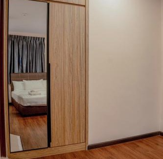 Temerloh Hotel | Palz Empire Hotel Temerloh Garden Roof Top Cafe , Free Wifi And Netlix