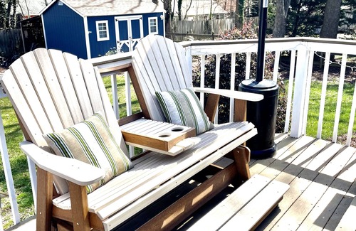 Greensboro House | Pamper Yourself in a Spa like home (Hot tub, Sauna, Mini-Gym) Great location!