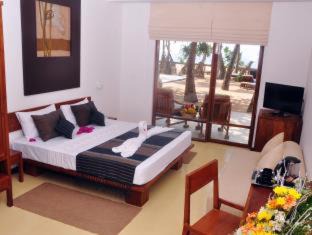 Induruwa Hotel | Pandanus Beach Resort & Spa