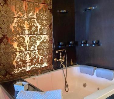 Lake Plastiras Hotel | Pandion Luxury Boutique Hotel & Suites with Spa