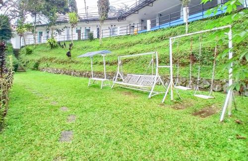 Megamendung Hotel | Pangrango Valley Resort RedPartner